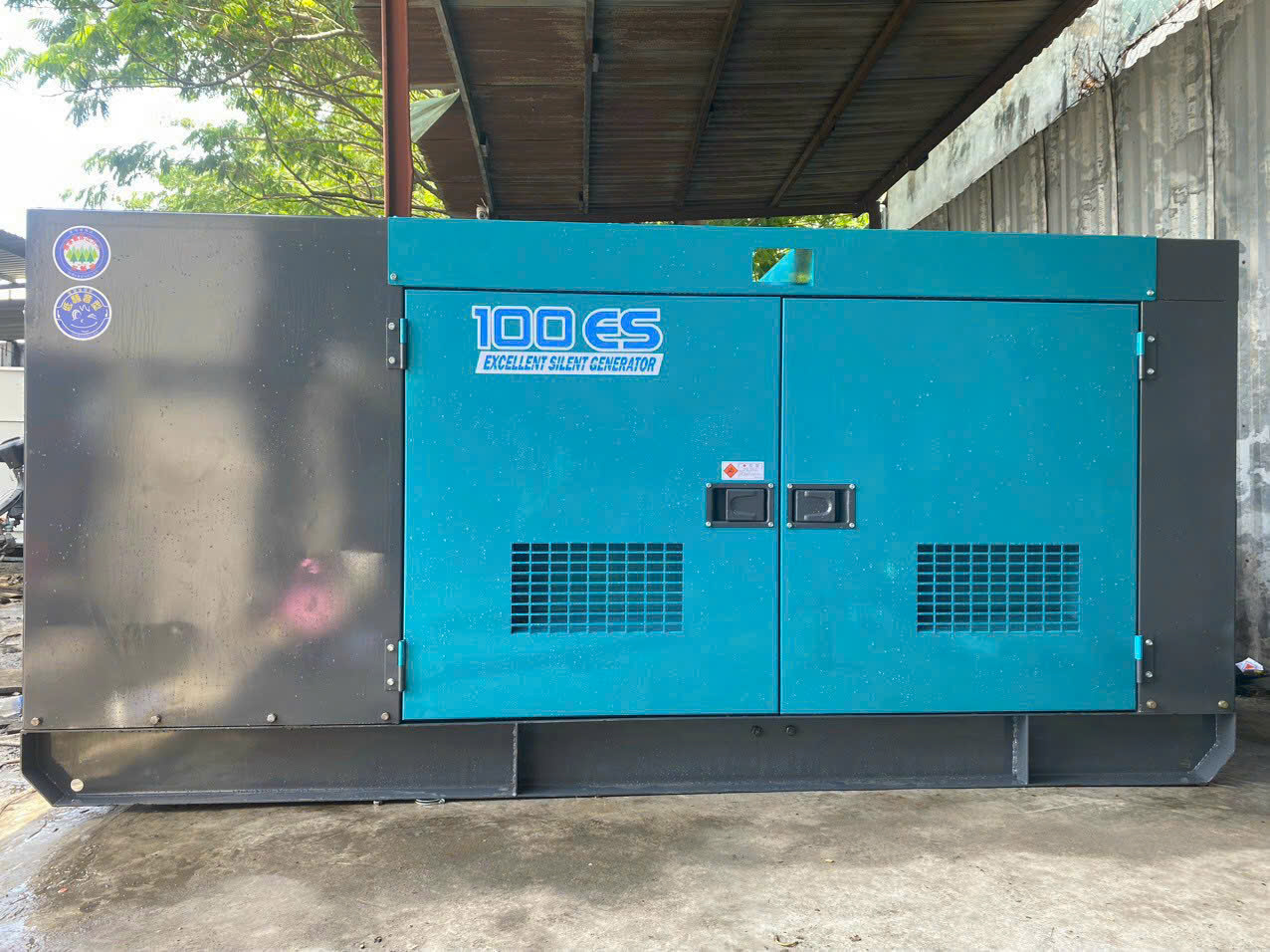 máy phát điện bị nóng
