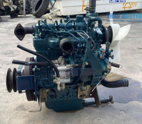 Động Cơ Kubota D66